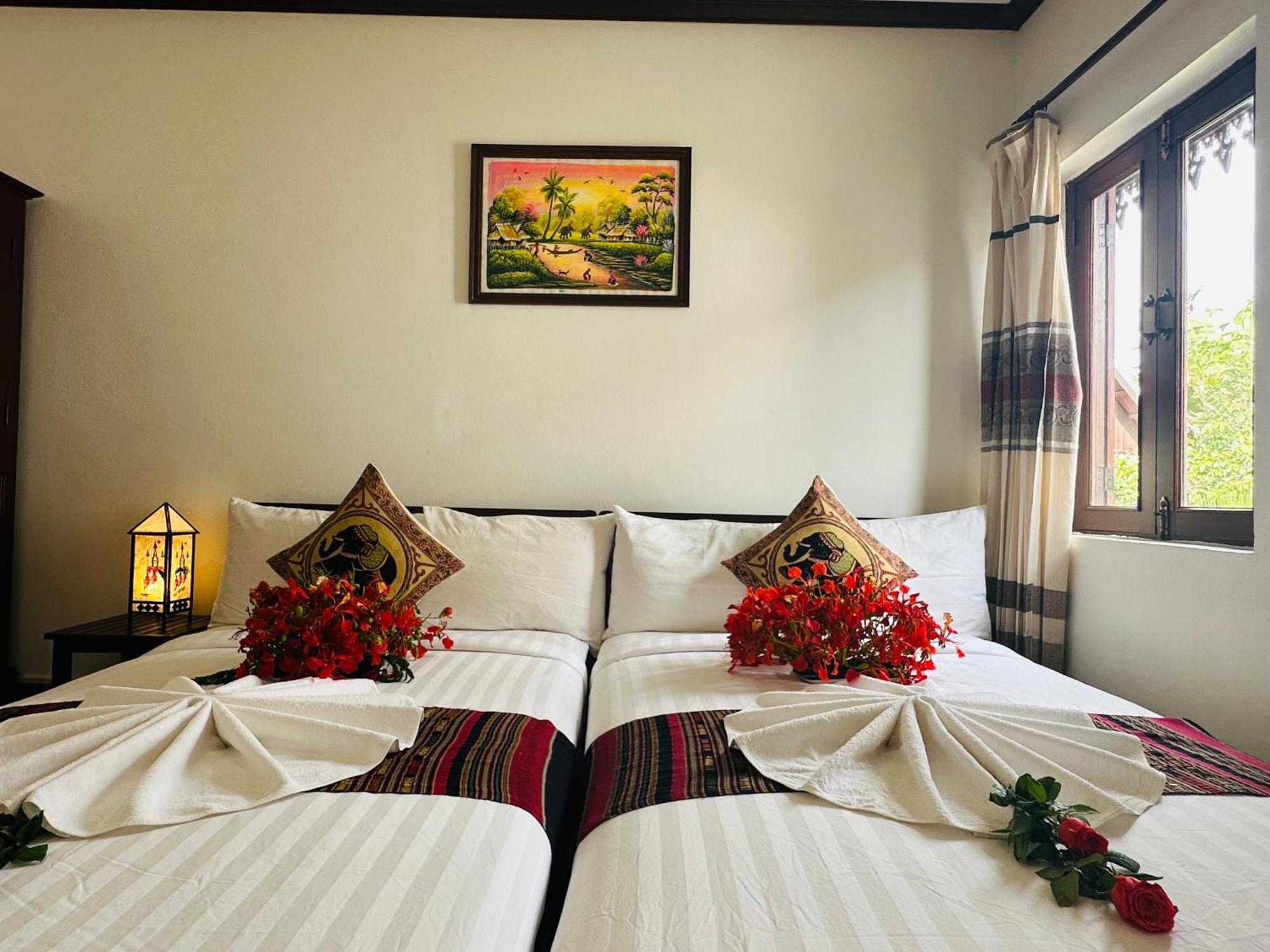 Thatsaphone Hotel Luang Prabang Bagian luar foto
