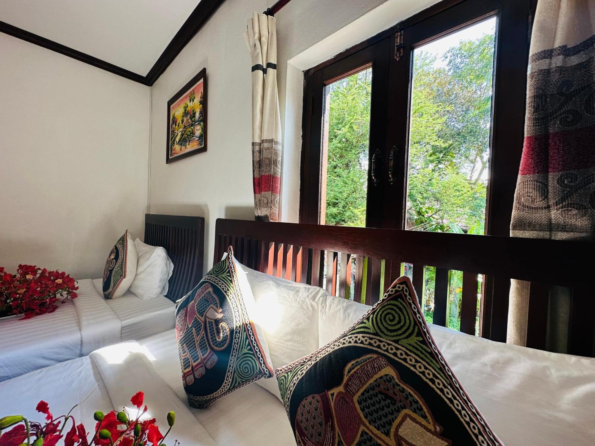 Thatsaphone Hotel Luang Prabang Bagian luar foto